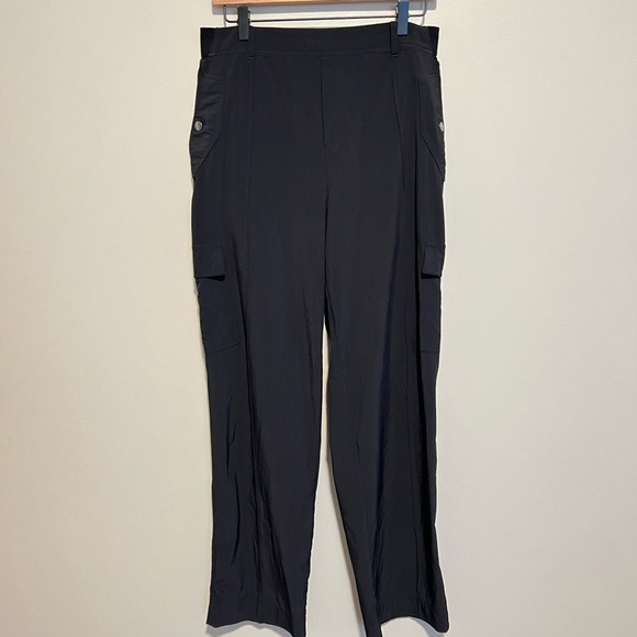 Athleta Vienna Cargo Pant Women’s Size 14 Black - Picture 8 of 16